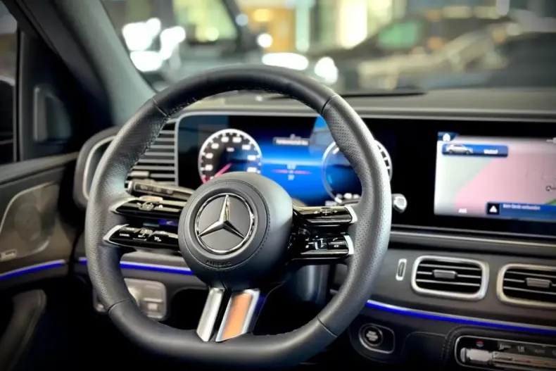 Mercedes-Benz GLE 400 (Clasa GLE) din 2025 cu 22.900 km - oferta MER195602 - foto 11