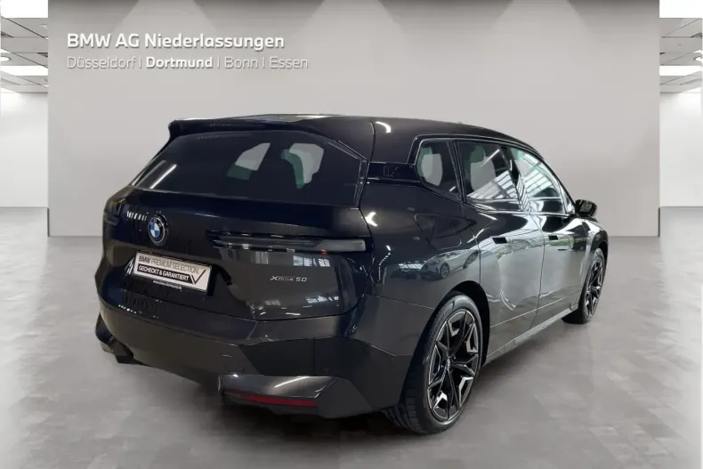 BMW iX din 2022 cu 71.024 km - oferta BMW195604 - foto 2