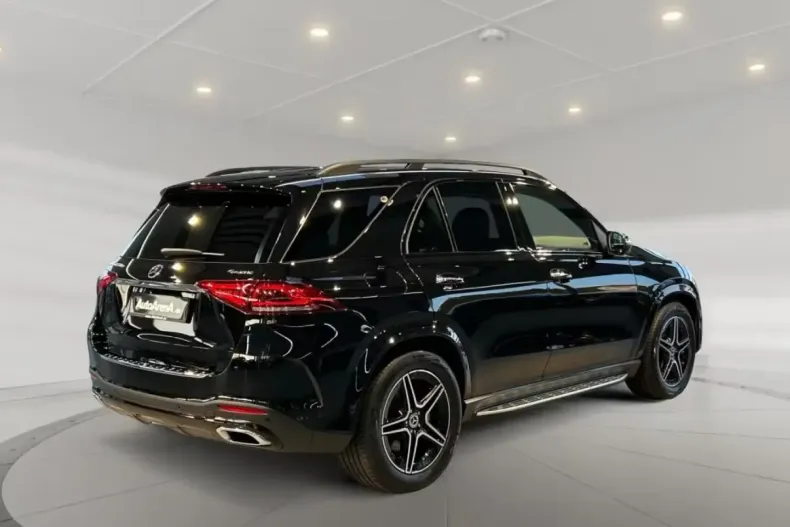 Mercedes-Benz GLE 350 (Clasa GLE) din 2022 cu 61.728 km - oferta MER195607 - foto 2