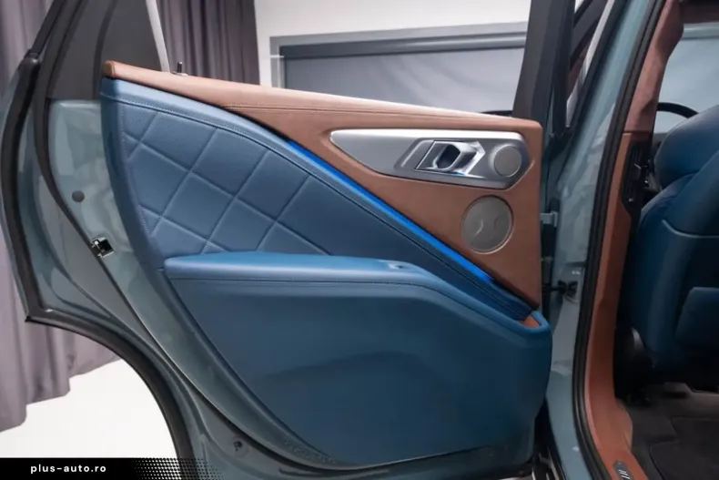 BMW XM (Seria X) din 2024 cu 26.000 km - oferta BMW195608 - foto 16