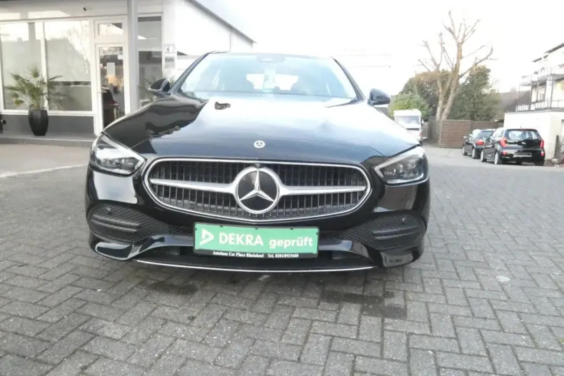 Mercedes-Benz C 200 (Clasa C) din 2022 cu 33.000 km - oferta MER195610 - foto 2