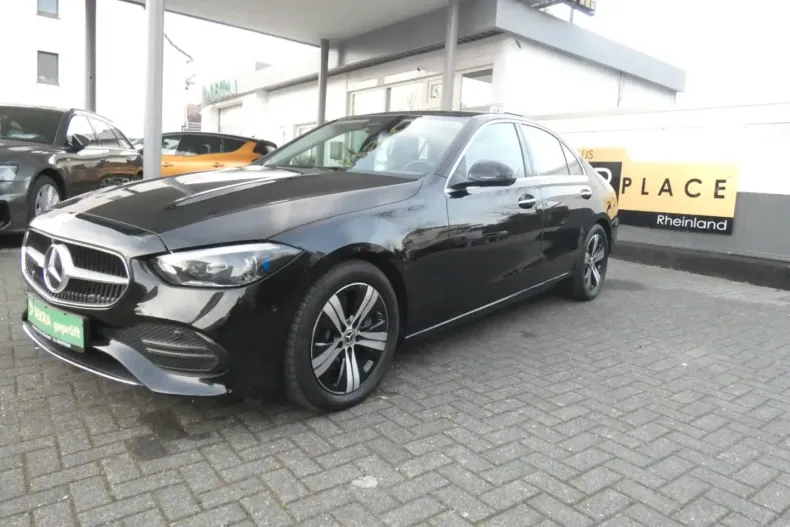 Mercedes-Benz C 200 (Clasa C) din 2022 cu 33.000 km - oferta MER195610 - foto 3