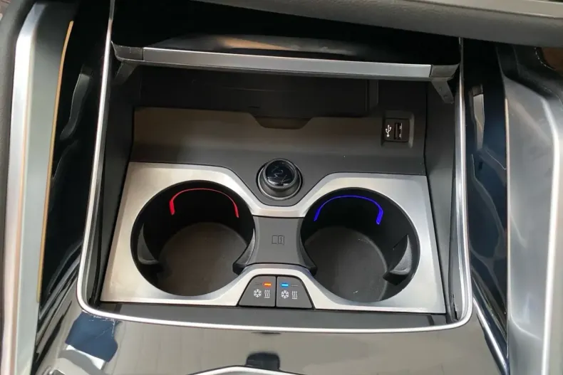 BMW X6 (Seria X) din 2025 cu 22.000 km - oferta BMW195613 - foto 8