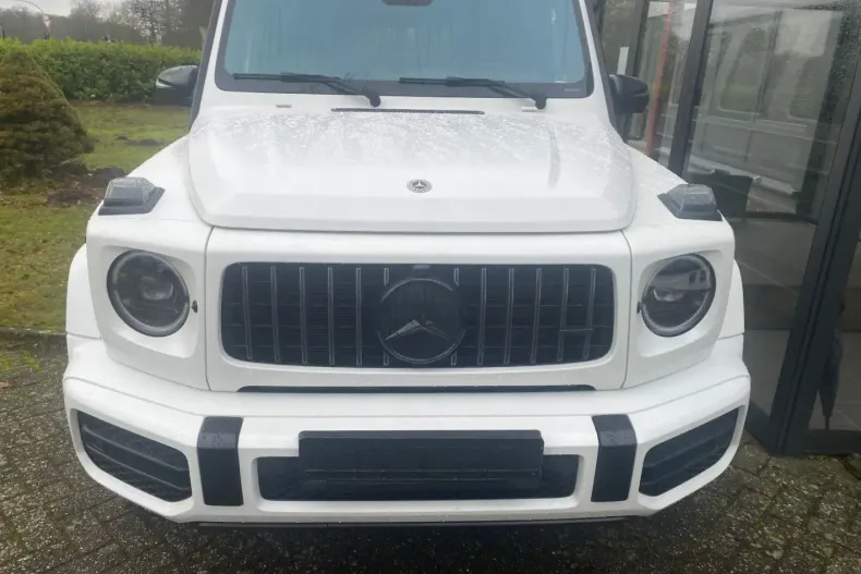 Mercedes-Benz G 63 AMG (Clasa G) din 2024 cu 21.100 km - oferta MER195614 - foto 2