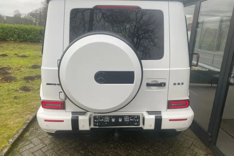 Mercedes-Benz G 63 AMG (Clasa G) din 2024 cu 21.100 km - oferta MER195614 - foto 5