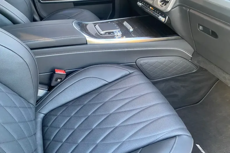 Mercedes-Benz G 63 AMG (Clasa G) din 2024 cu 6.500 km - oferta MER195616 - foto 12