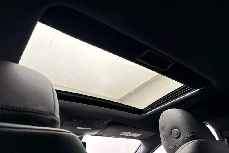 Mercedes-Benz CLS 220 (Clasa CLS) din 2021 cu 100.000 km - oferta MER195619 - foto 19