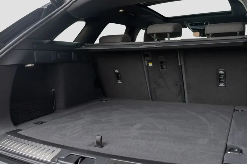 Land Rover Range Rover Velar din 2024 cu 32.500 km - oferta LAN195623 - foto 28