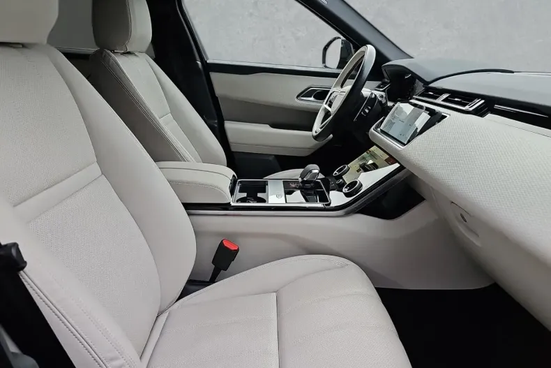 Land Rover Range Rover Velar din 2022 cu 45.550 km - oferta LAN195625 - foto 3