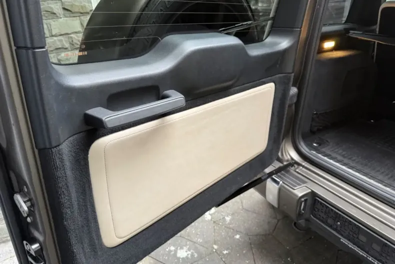 Mercedes-Benz G 63 AMG (Clasa G) din 2022 cu 56.700 km - oferta MER195629 - foto 11