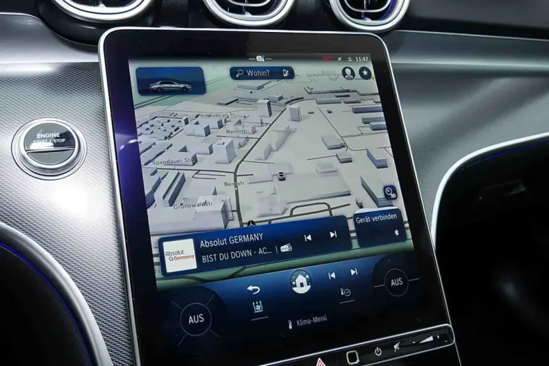 Mercedes-Benz C 300 (Clasa C) din 2024 cu 13.475 km - oferta MER195632 - foto 10