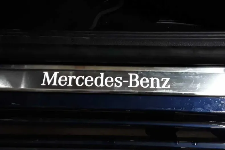 Mercedes-Benz C 220 (Clasa C) din 2023 cu 47.648 km - oferta MER195633 - foto 15