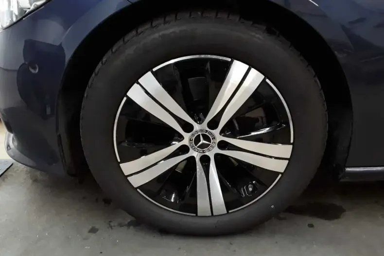 Mercedes-Benz C 220 (Clasa C) din 2023 cu 47.648 km - oferta MER195633 - foto 16