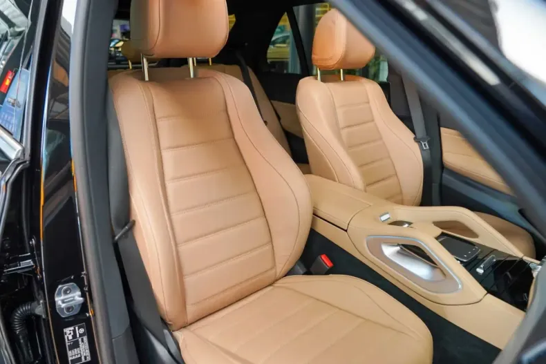 Mercedes-Benz GLE 350 (Clasa GLE) din 2025 cu 19.978 km - oferta MER195636 - foto 9