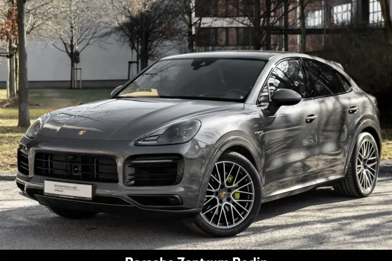 Porsche Cayenne din 2022 cu 32.359 km - oferta POR195639 - foto 1