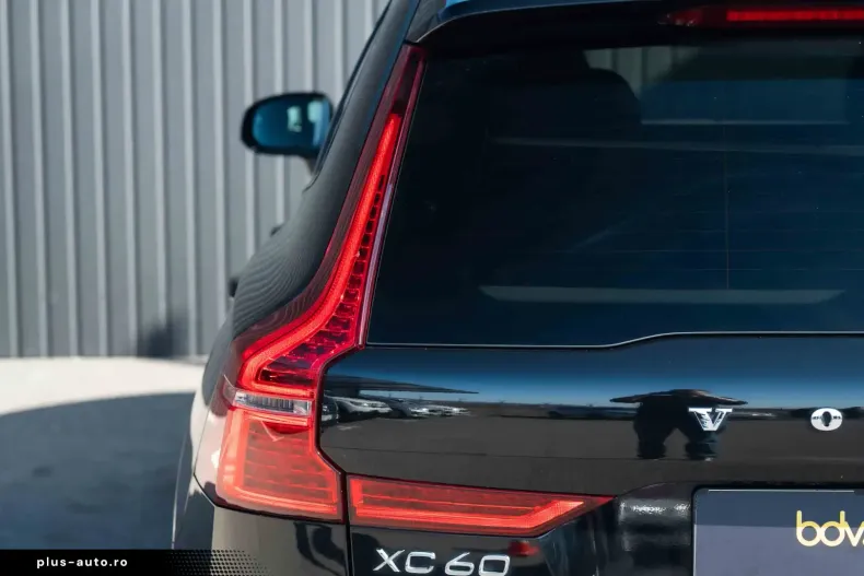 Volvo XC60 din 2022 cu 131.599 km - oferta VOL195646 - foto 11