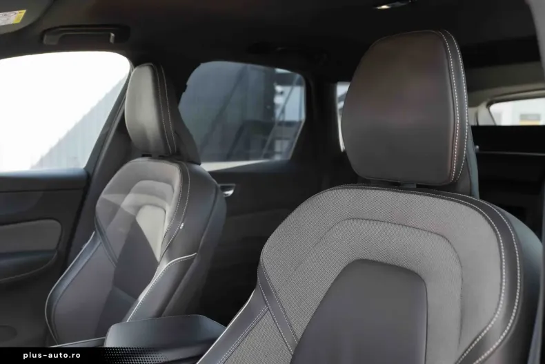 Volvo XC60 din 2022 cu 131.599 km - oferta VOL195646 - foto 21