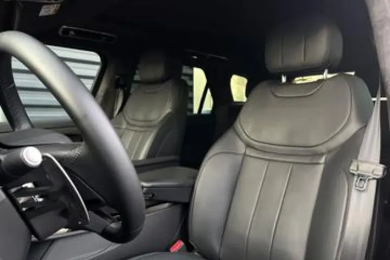 Land Rover Range Rover Sport din 2024 cu 49.567 km - oferta LAN195647 - foto 10