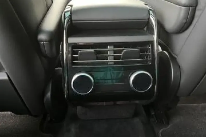 Land Rover Range Rover Sport din 2024 cu 49.567 km - oferta LAN195647 - foto 16