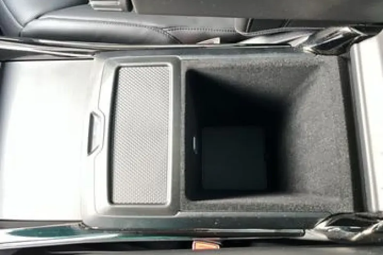 Land Rover Range Rover Sport din 2024 cu 49.567 km - oferta LAN195647 - foto 19