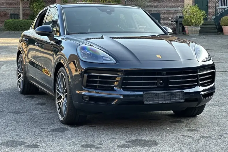 Porsche Cayenne din 2022 cu 34.900 km - oferta POR195649 - foto 1