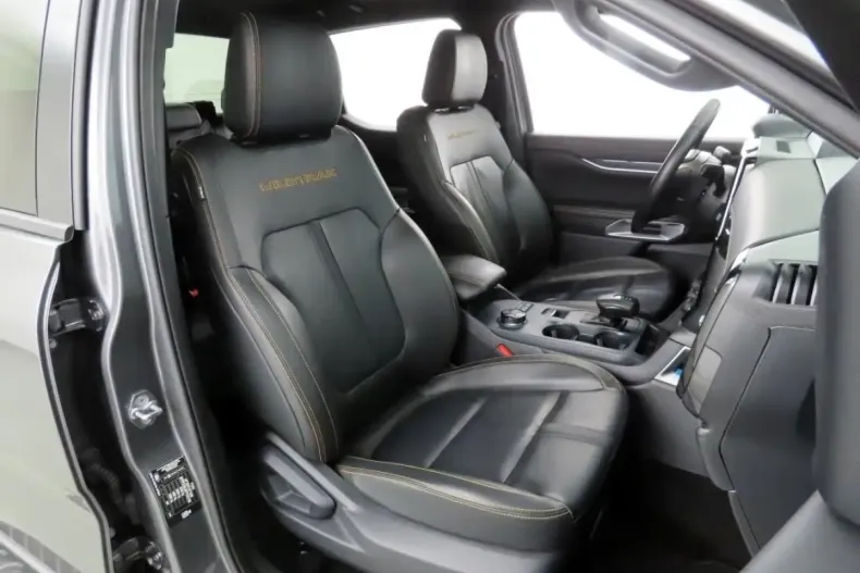 Ford Ranger din 2024 cu 63.805 km - oferta FOR195650 - foto 2