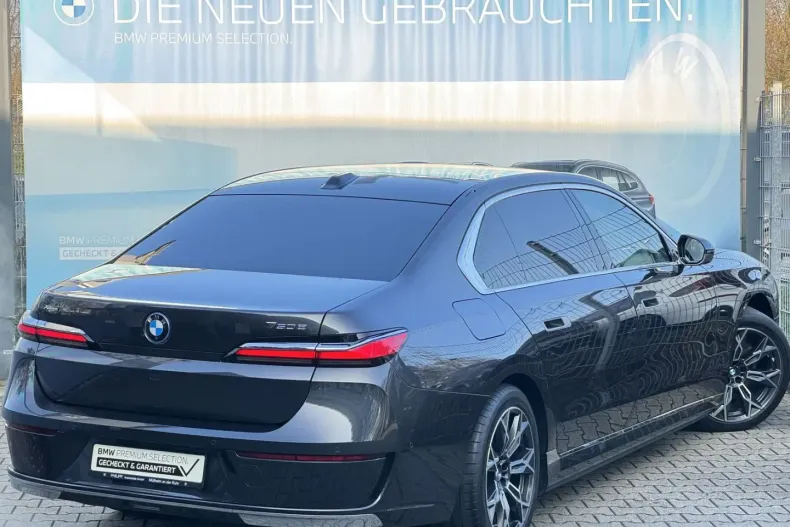 BMW 750 (Seria 7) din 2024 cu 68.930 km - oferta BMW195652 - foto 3