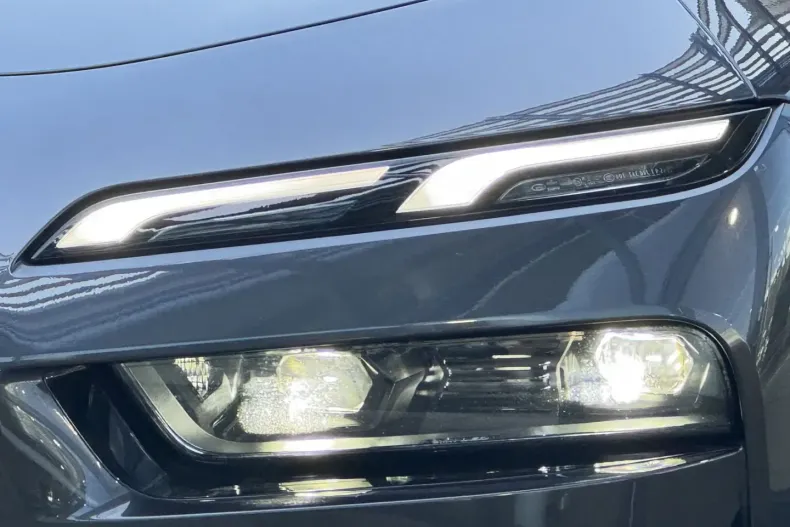 BMW 750 (Seria 7) din 2024 cu 68.930 km - oferta BMW195652 - foto 9