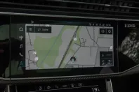 Audi RSQ8 din 2021 cu 75.670 km - oferta AUD195653 - foto 8