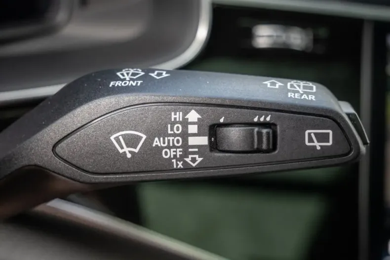 Audi RSQ8 din 2021 cu 75.670 km - oferta AUD195653 - foto 16