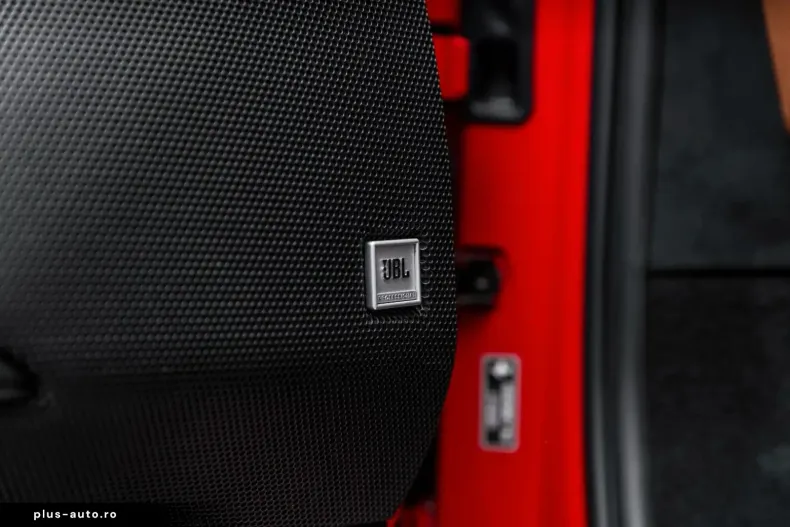 Ferrari 296 GTS din 2023 cu 10.200 km - oferta FER195654 - foto 39