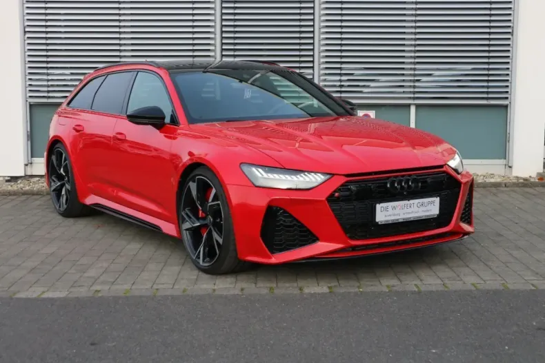 Audi RS6 din 2022 cu 62.986 km - oferta AUD195658 - foto 1