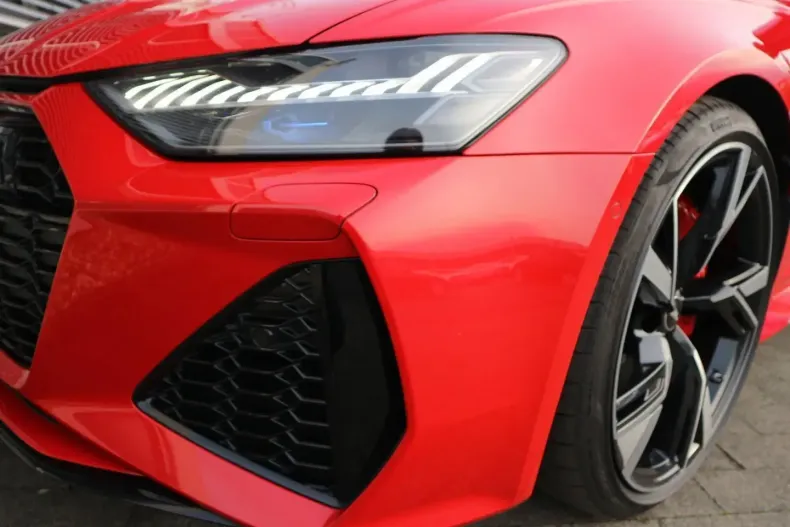 Audi RS6 din 2022 cu 62.986 km - oferta AUD195658 - foto 5