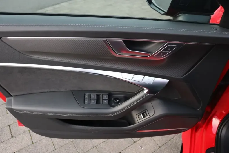 Audi RS6 din 2022 cu 62.986 km - oferta AUD195658 - foto 7