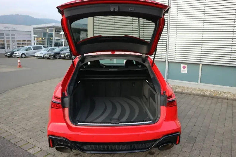 Audi RS6 din 2022 cu 62.986 km - oferta AUD195658 - foto 23