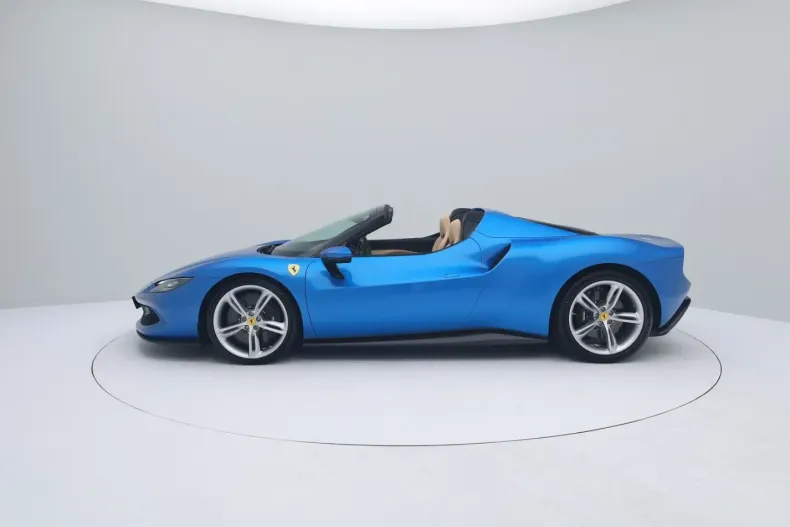 Ferrari 296 GTS din 2022 cu 15.436 km - oferta FER195659 - foto 3