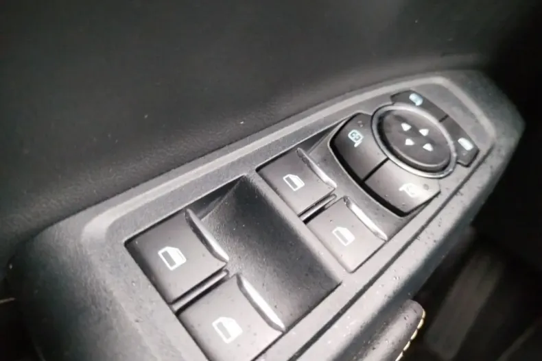 Ford Ranger din 2023 cu 32.864 km - oferta FOR195660 - foto 16