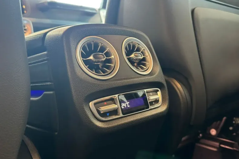 Mercedes-Benz G 63 AMG (Clasa G) din 2021 cu 45.000 km - oferta MER195663 - foto 28