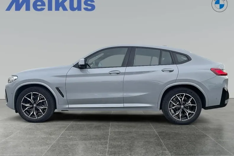 BMW X4 (Seria X) din 2024 cu 17.650 km - oferta BMW195665 - foto 3