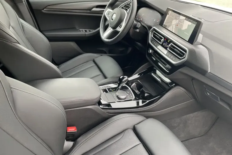 BMW X4 (Seria X) din 2024 cu 17.650 km - oferta BMW195665 - foto 7