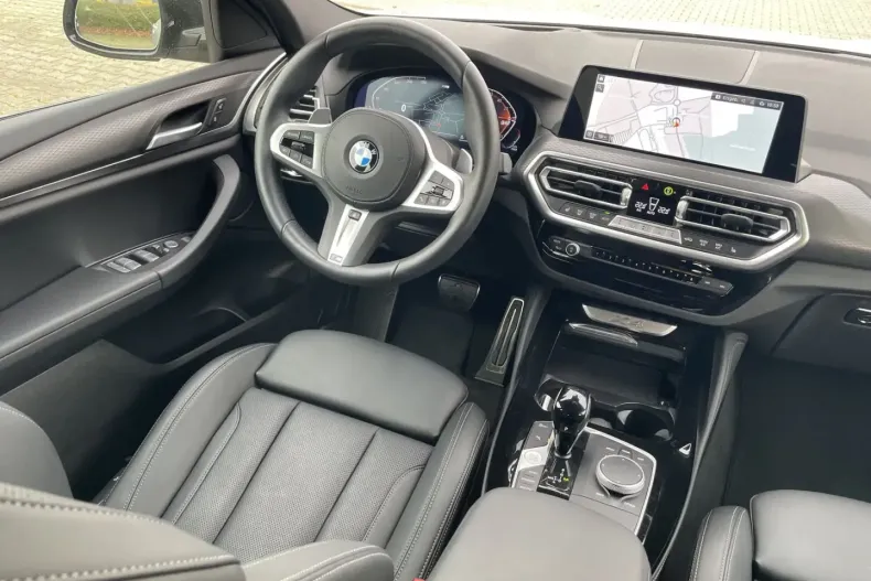 BMW X4 (Seria X) din 2024 cu 17.650 km - oferta BMW195665 - foto 9