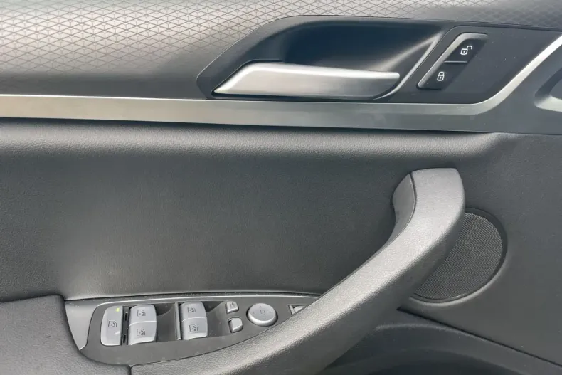 BMW X4 (Seria X) din 2024 cu 17.650 km - oferta BMW195665 - foto 16