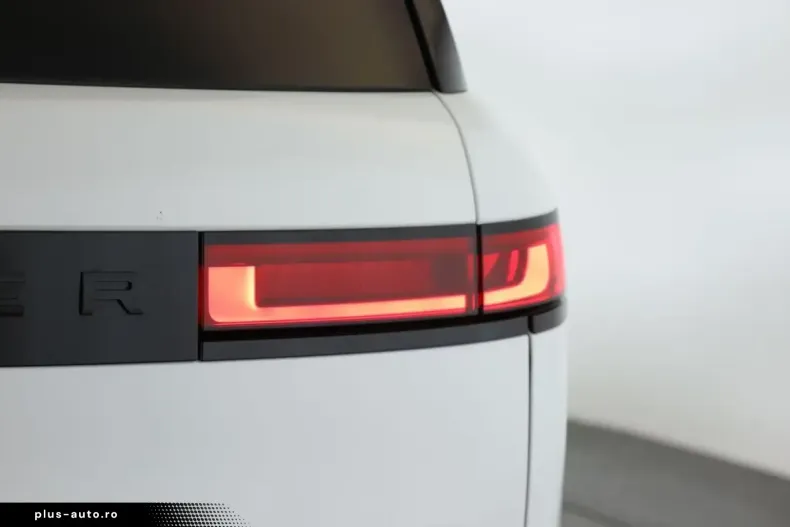 Land Rover Range Rover Sport din 2023 cu 35.000 km - oferta LAN195680 - foto 5