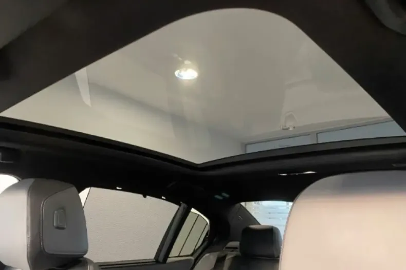 BMW 550 (Seria 5) din 2024 cu 31.636 km - oferta BMW195685 - foto 18