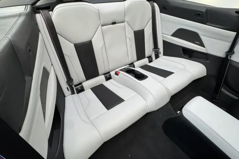 BMW M4 (Seria 4) din 2025 cu 8.698 km - oferta BMW195686 - foto 26