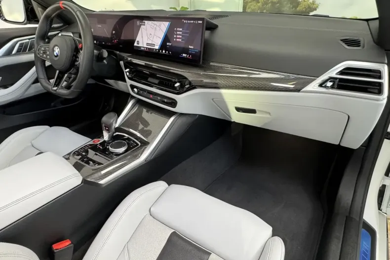 BMW M4 (Seria 4) din 2025 cu 8.698 km - oferta BMW195686 - foto 28