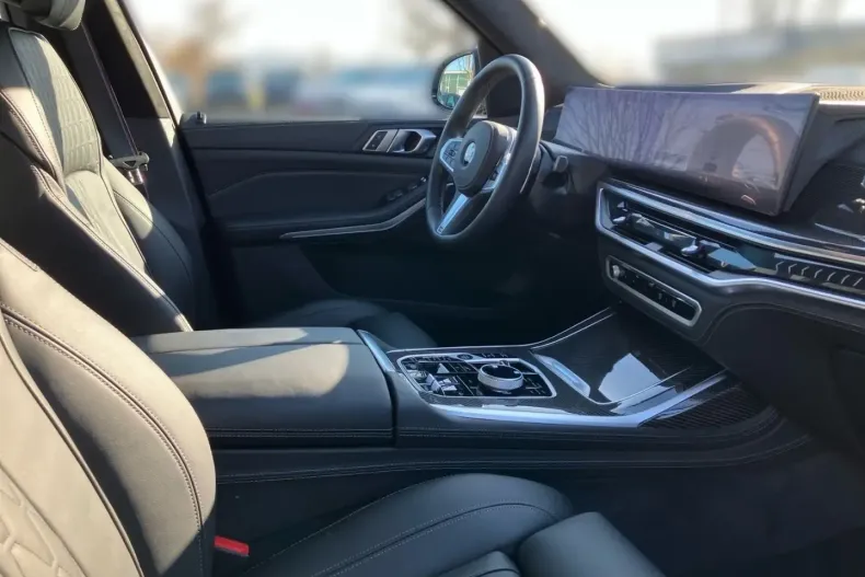 BMW X7 (Seria X) din 2025 cu 14.800 km - oferta BMW195690 - foto 6