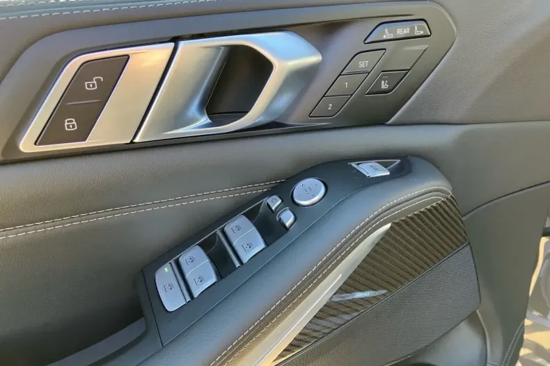 BMW X7 (Seria X) din 2025 cu 14.800 km - oferta BMW195690 - foto 12