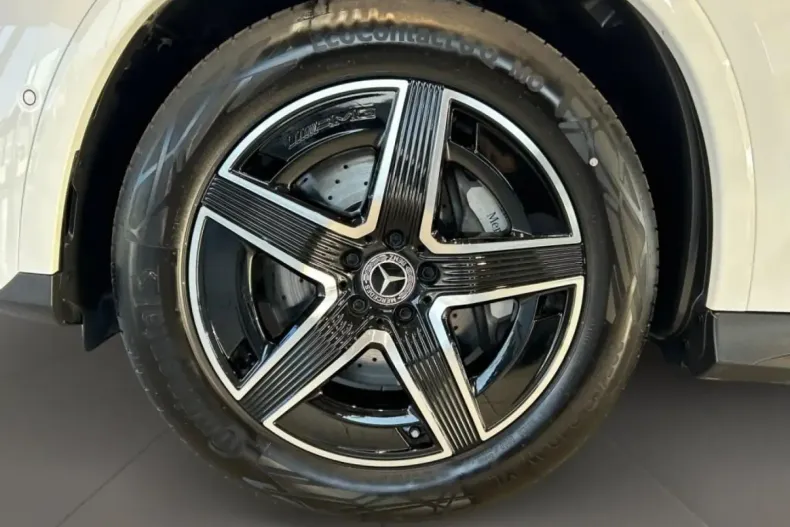 Mercedes-Benz GLC 300 (Clasa GLC) din 2024 cu 11.360 km - oferta MER195691 - foto 8