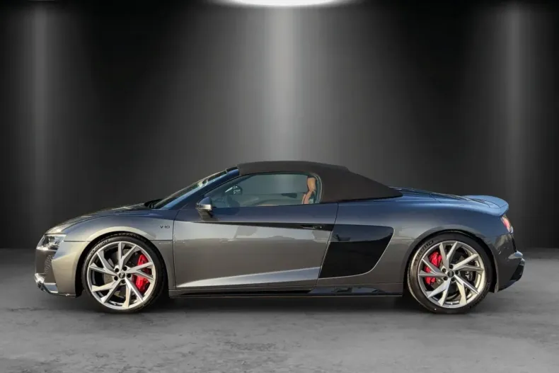 Audi R8 din 2022 cu 12.000 km - oferta AUD195699 - foto 2